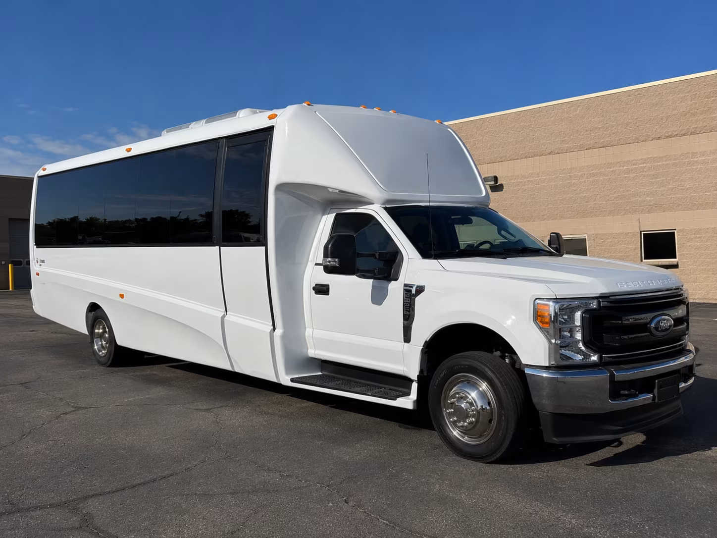 richardson wine tour brewery transportation onboard seating